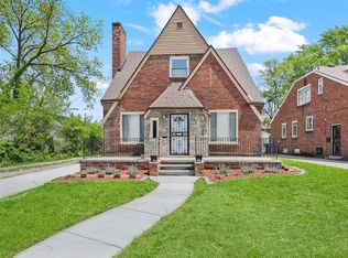 17384 Snowden St, Detroit, MI 48235