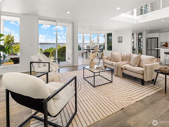 4th image of 20515 21st Street NW