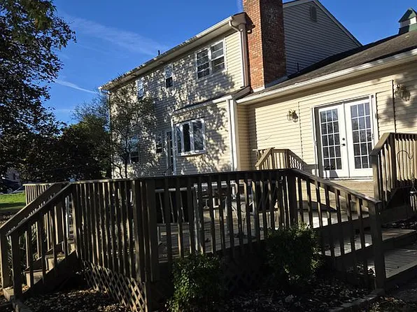 160 Woods Rd, Hillsborough, NJ 08844