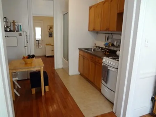 Rented by City Heights Realty | media 28