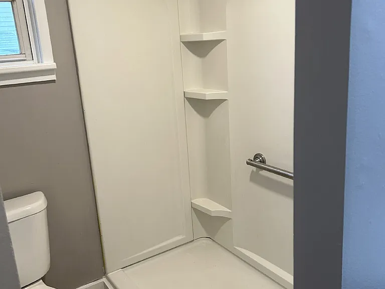 8-10 Clark St #8 — Photo 5