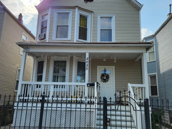 2050 N Keystone Ave, Chicago, IL 60639