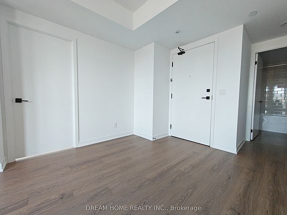 3rd image of 319 Jarvis St #2805