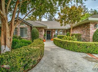 12119 Red Rose Way, Bakersfield, CA 93312