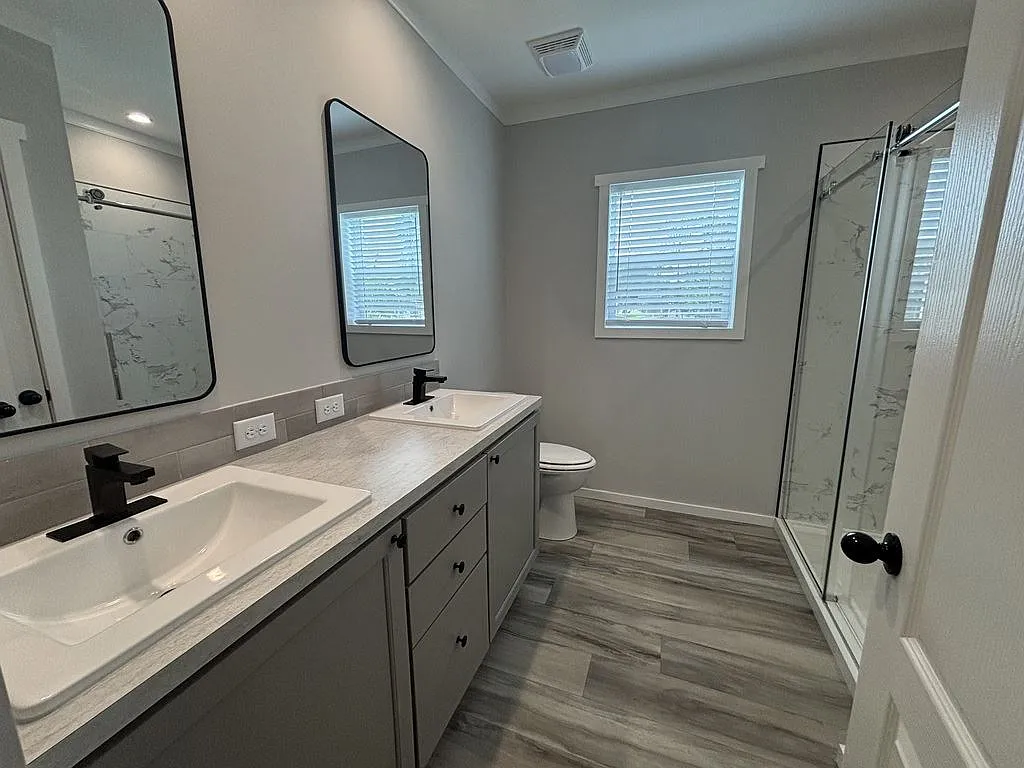2 bed, 2.0 bath, 1290 sqft, $1,499 — Photo 3