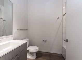 1402 S Wabash Ave #305, Chicago, IL 60605