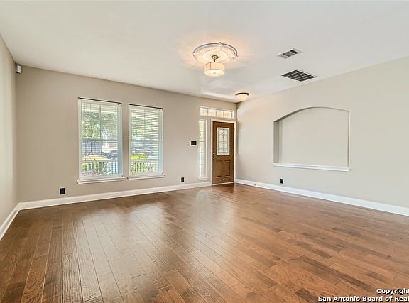 4th image of 15806 Augusta Corner