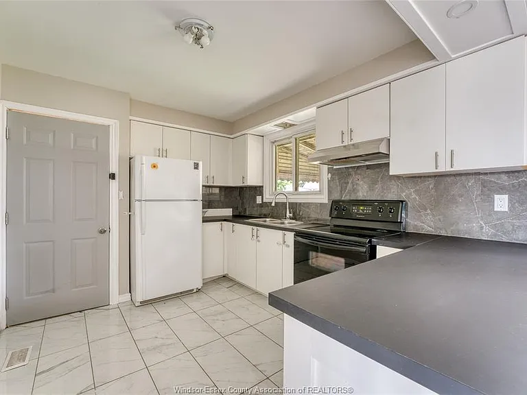 1243 Westcott Rd — Photo 13