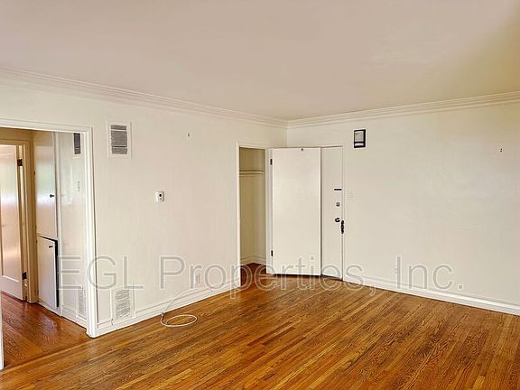 4th image of 1168 N Curson Ave APT 5