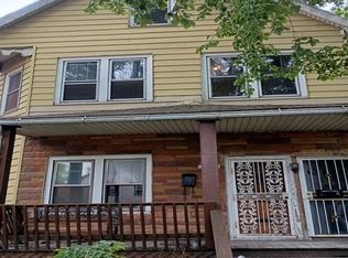 915 E 76th St #1, Chicago, IL 60619