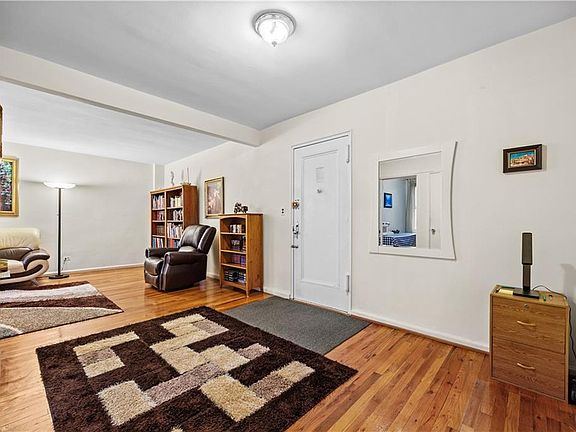 3rd image of 2260 Benson Ave APT 5E