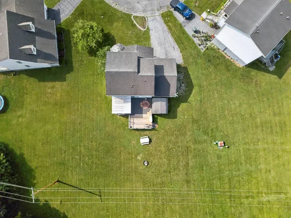 684 Hallock Cir, Abingdon, VA 24210