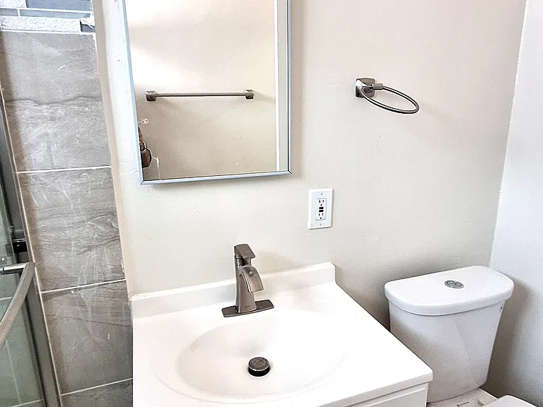 4033 W El Segundo Blvd #D — Photo 21