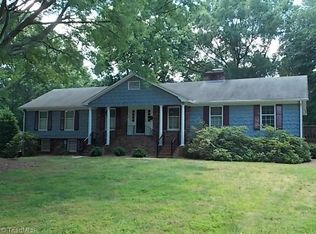 1220 Yorkshire Rd, Winston Salem, NC 27106