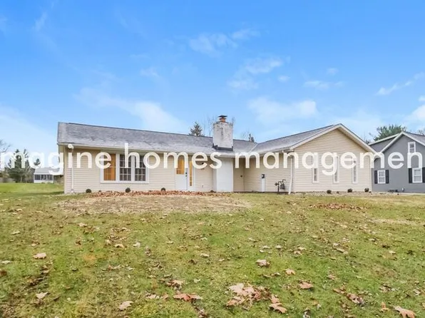 109 Chelmsford Dr, Aurora, OH 44202