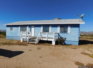 5469 N Cowlic Rd, Golden Valley, AZ 86413