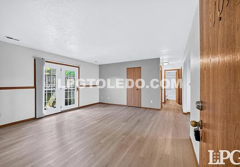 801 Hilltop Ln #101 — Photo 10