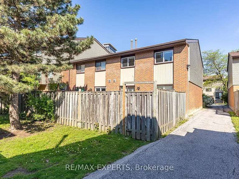 31 Carleton Pl — Photo 16