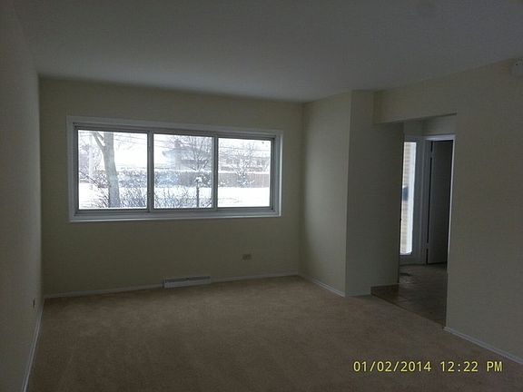 3rd image of 9334 N Washington St #1