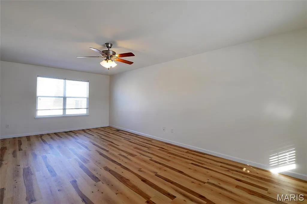 2 bed, 2.5 bath, 1728 sqft, $2,500 — Photo 4