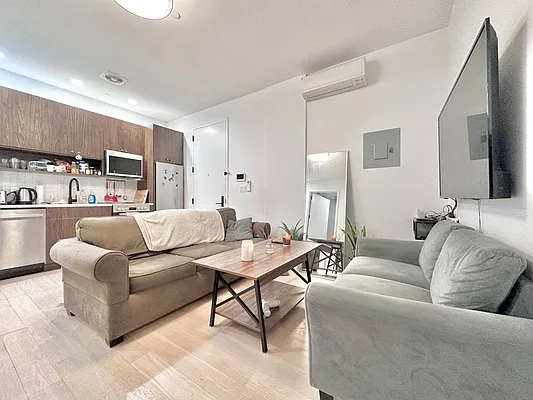 Rented by Doorway NYC, LLC | media 17