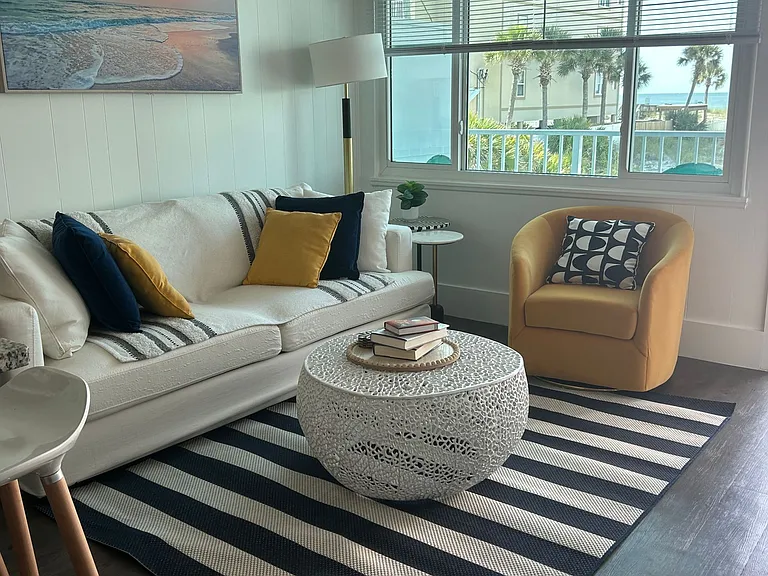Mar-A-Sol Waterfront Residences — Photo 35