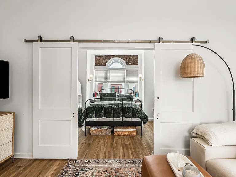 3401 Butler St #F2 — Photo 14