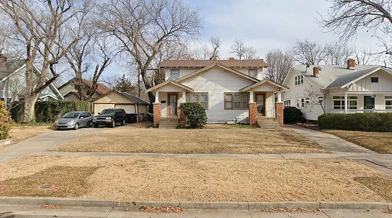748 N Woodrow Ave — Photo 5