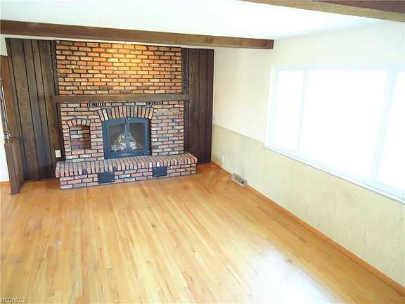 5th image of 2655 Hetzel Dr