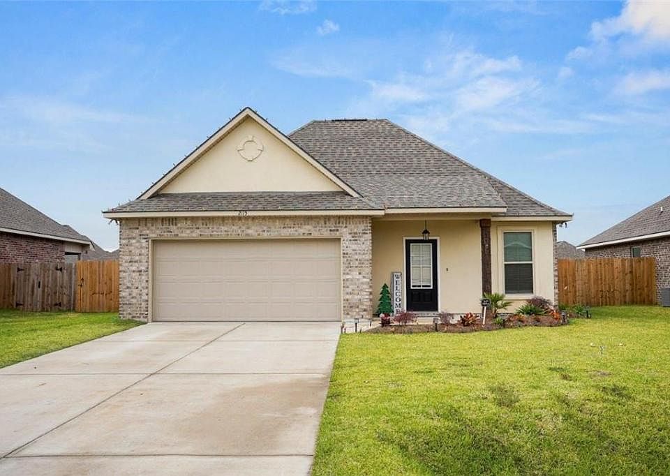 1st image of 2115 Orleans Dr