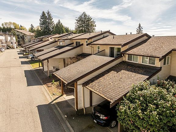 5th image of 32705 Fraser Cres #4
