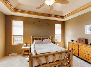 2927 Van Hoof Rd, Suamico, WI 54313