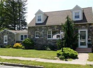 1818 W Stanley St, Allentown, PA 18104