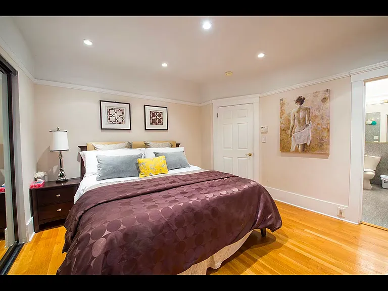 647 29th Ave — Photo 12