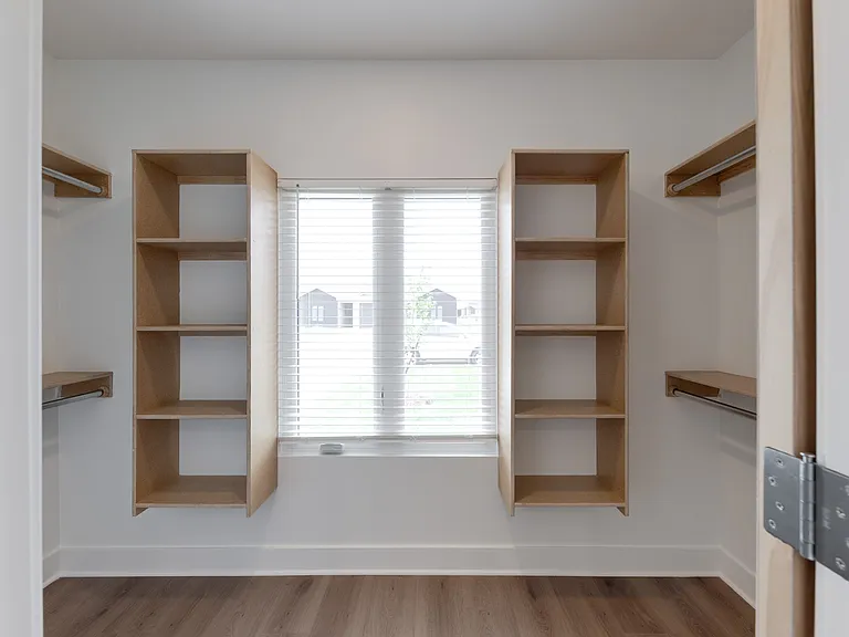 2336 N Stonecress St — Photo 17