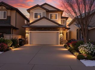 10 Summerstone Ln, Strathcona County, AB T8H0S9