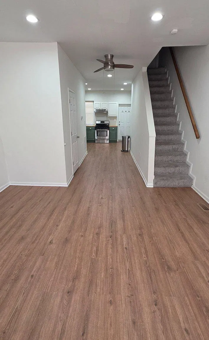 5 bed, 4.0 bath, 1825 sqft, $2,500 — Photo 3