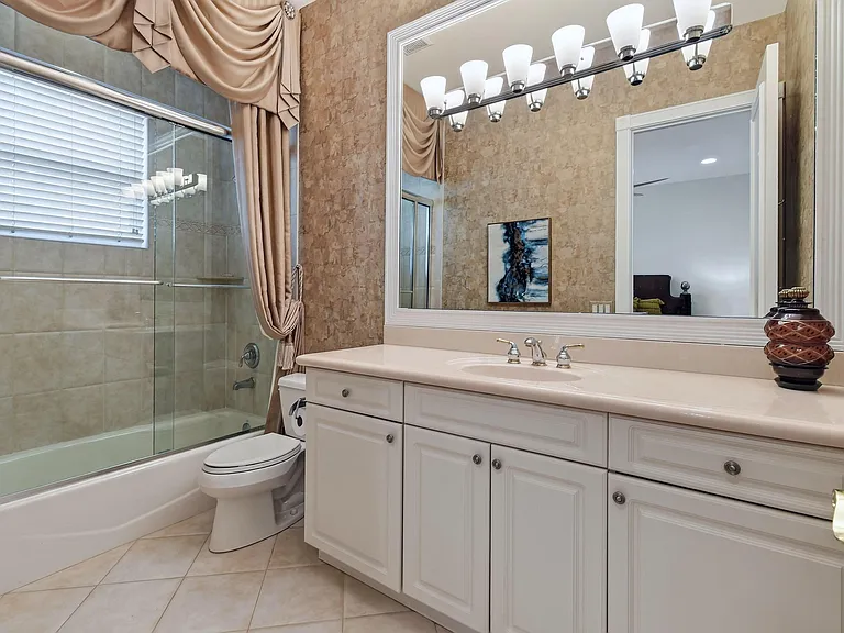 7517 Hawks Landing Dr — Photo 27