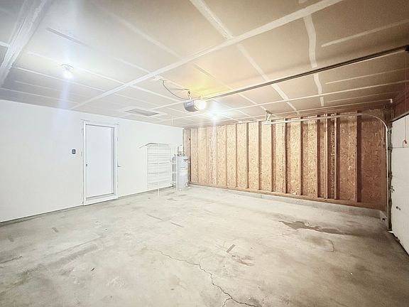 3rd image of 17022 NE 21st St