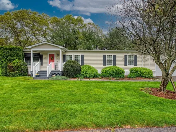 50 Highland St #259, Taunton, MA 02780