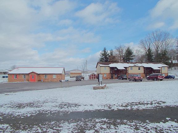 4th image of 57 Ash Ln