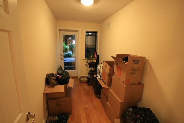 Rented by Dwell Residential Inc | media 35