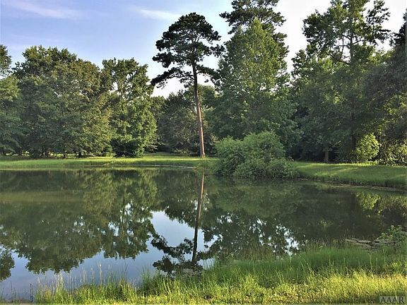 5th image of 125 Lake Wood Dr
