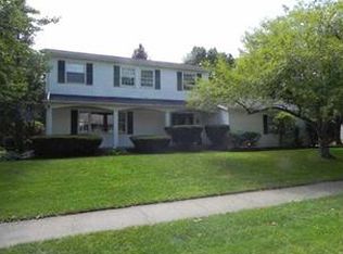 1442 Matthews Ln, South Bend, IN
