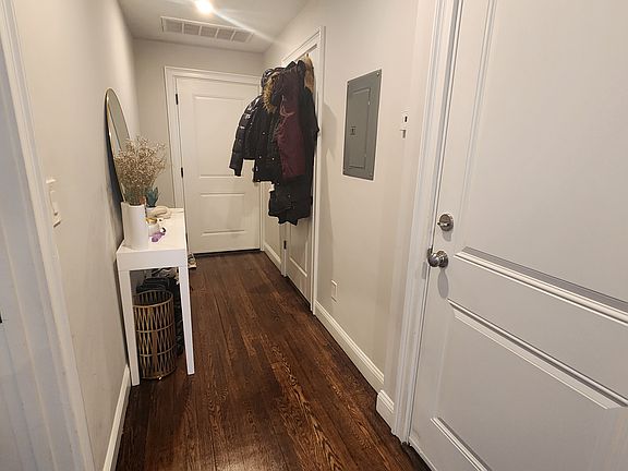 5th image of 292 Foster St #1A