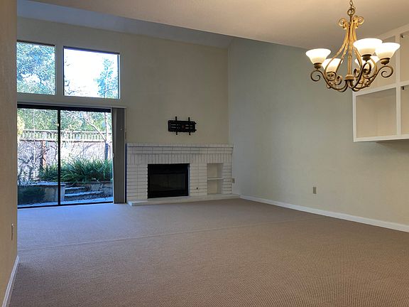 4th image of 2790 Pike Dr
