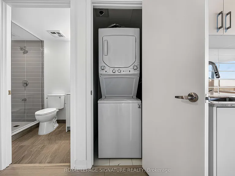 4010 Eglinton Ave W #1021 — Photo 19