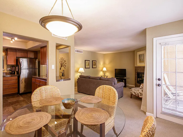 6651 N Campbell Ave #214 — Photo 4
