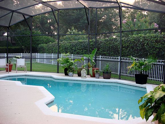 Private Screened Pool