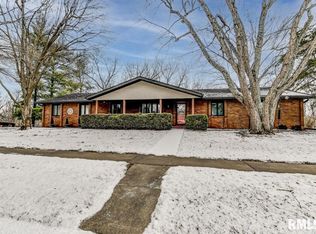 5 Pine Ridge Dr, Springfield, IL 62711